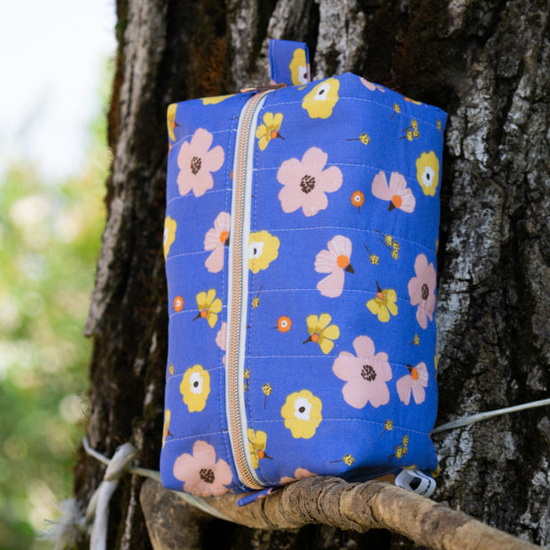 Beauty-case FIORI SU FONDO BLU